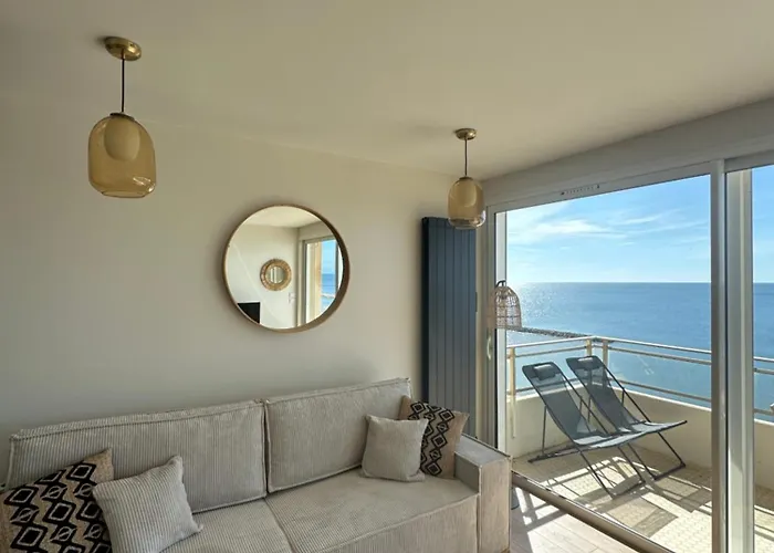 La Tour Somma 아파트