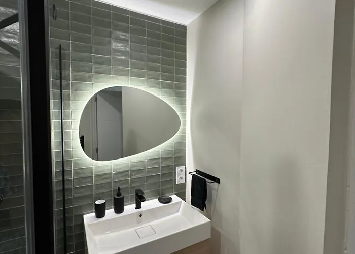 La Tour Somma 아파트