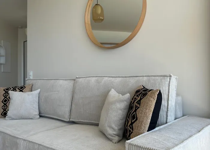 La Tour Somma 아파트 *